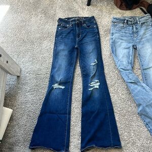 •American eagle flairs size 0 ( never worn)